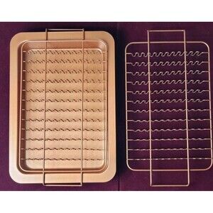 Nice  Copper Tone Steel Wire Drip Rack And Pan Perfect For Thin/Thick Cut Bacon.